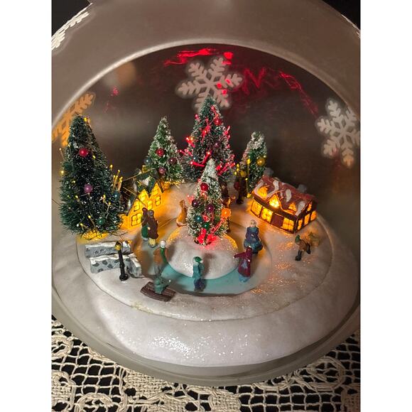 Mr. Christmas Large Animated/Music/Lights White Christmas Ornament 2007 - Picture 3 of 8